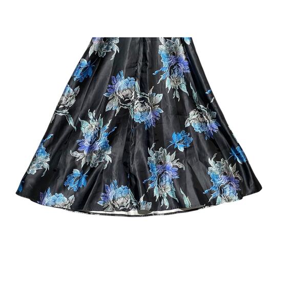Faeriesty Evening Dress Size Small Black Blue Silver Flowers Polyester Lined NEW - Picture 6 of 9
